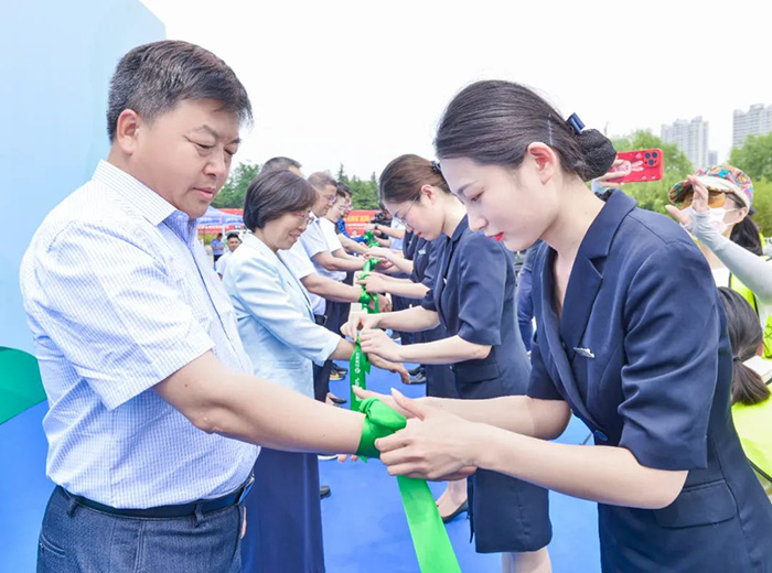 银河集团驾校丨绿丝带爱心送考大型自愿公益运动启动仪式圆满乐成-银河集团