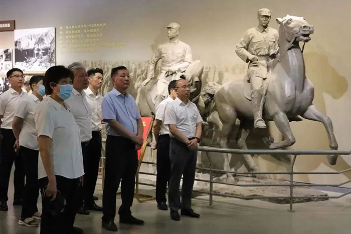 【银河集团党建】学头脑 强党性 重实践 建新功 | 银河集团开展“庆七一”主题党日运动-银河集团