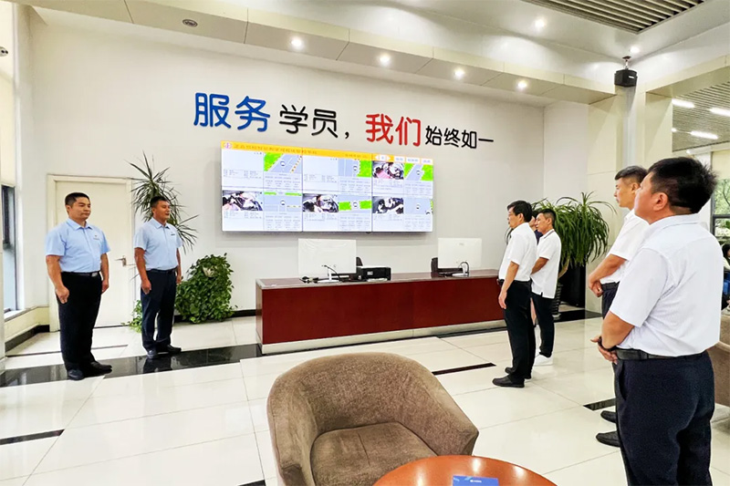 银河集团有军魂|省政府向导莅临银河集团视察旅行-银河集团