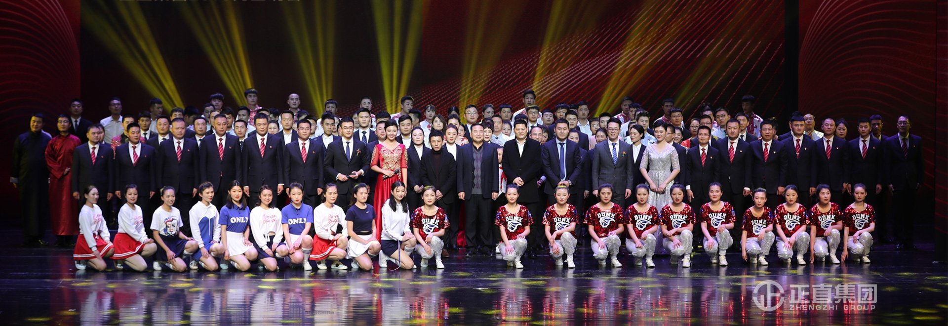 一起偕行  领创未来 ——银河集团2019元旦晚会盛放纵行